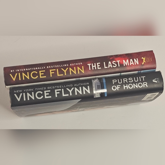 Vince Flynn Books – "Pursuit of Honor" & "The Last Man" - Picture 3 of 3